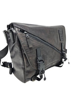 Carica l'immagine nel visualizzatore di Gallery, Tracolla Work
