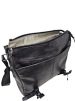 Carica l'immagine nel visualizzatore di Gallery, Tracolla Work
